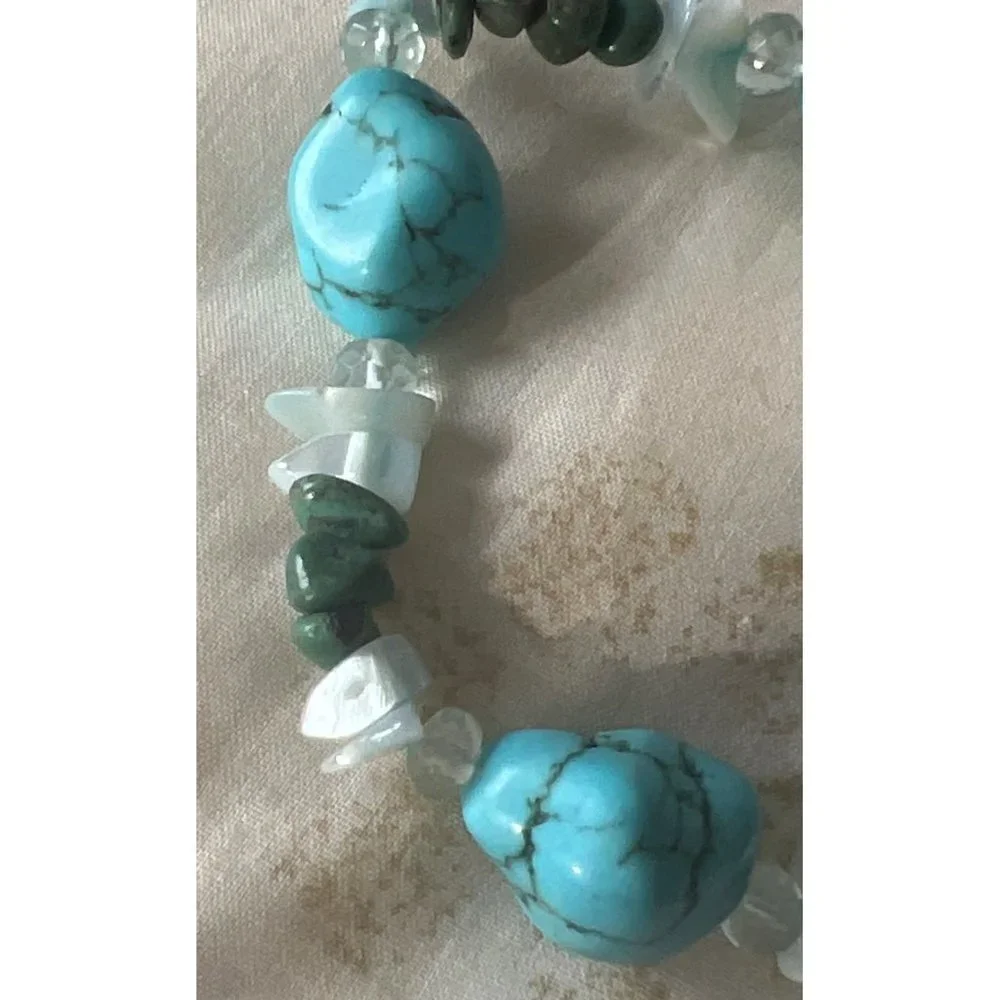 Green and Blue Turquoise Crystal Chip Stretch Bracelet -- 7.25